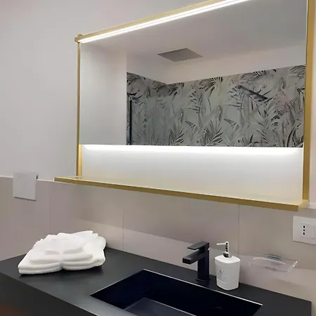 Amazzonico * トリエステ